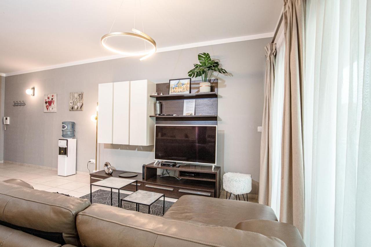 Cozy, Modern In The Heart Of St Julians Saint Julian's
