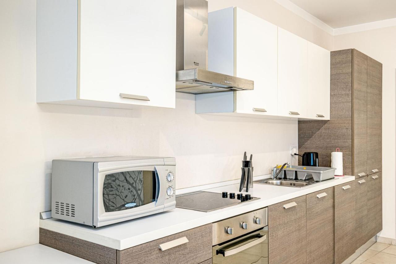 Apartment Cozy, Modern In The Heart Of St Julians